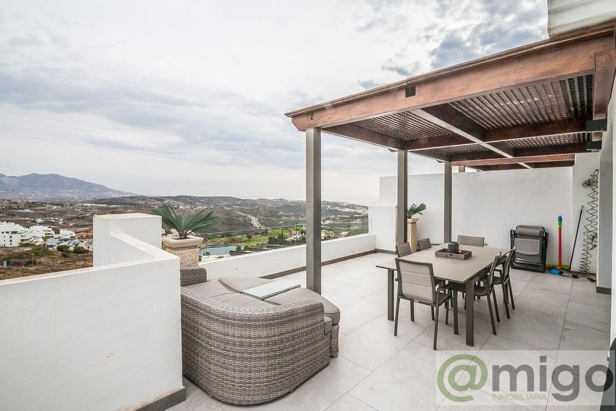 For sale of penthouse in Calanova Golf