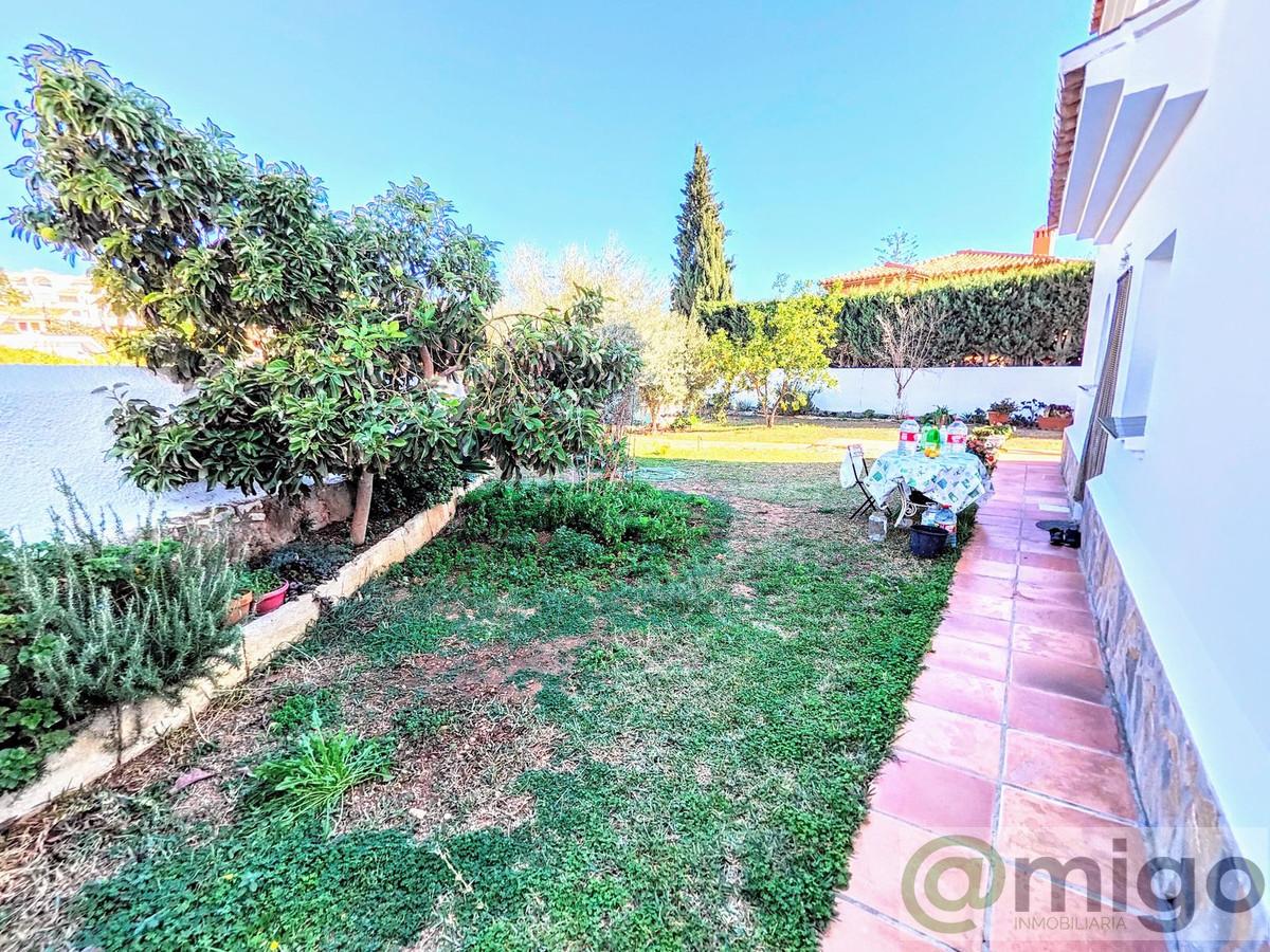 Venta de villa en Benalmadena Costa