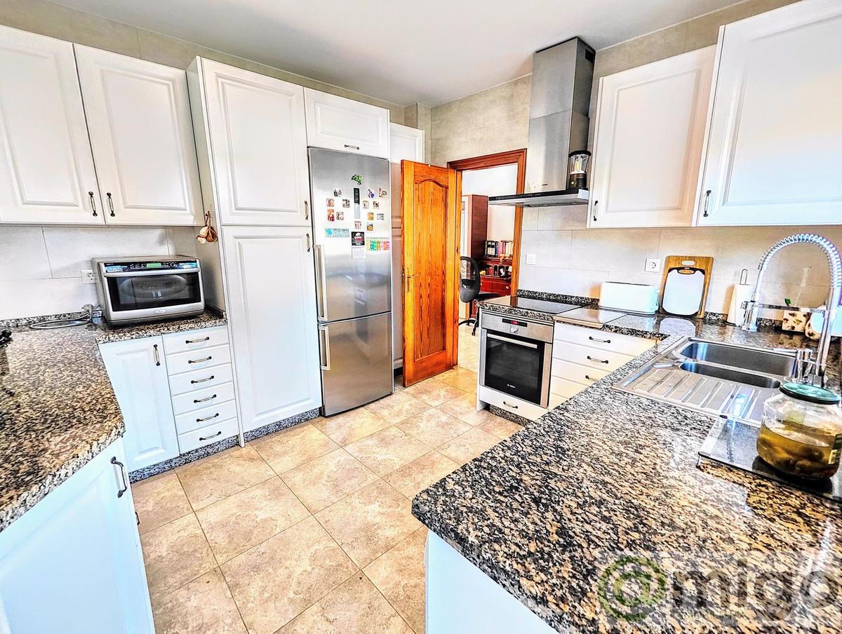 Venta de villa en Benalmadena Costa