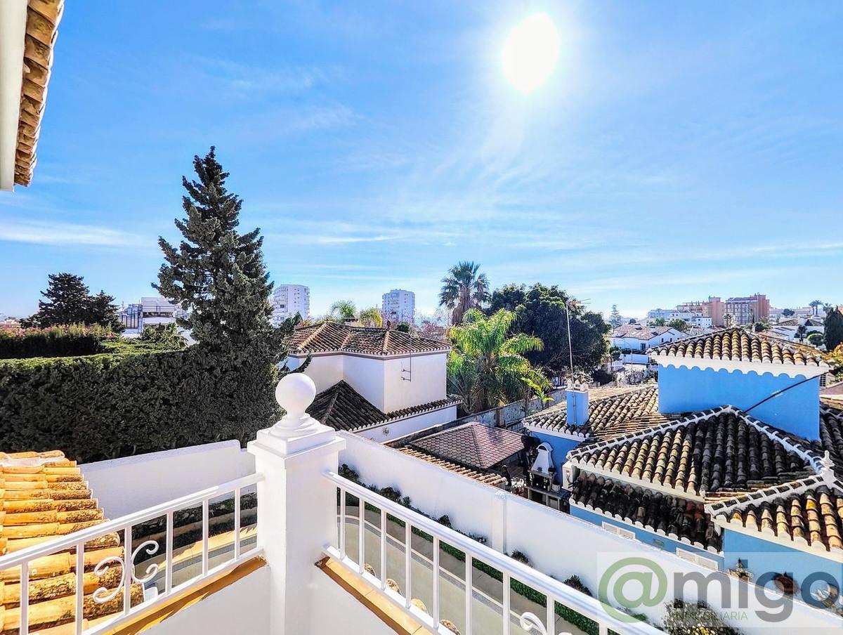 Venta de villa en Benalmadena Costa