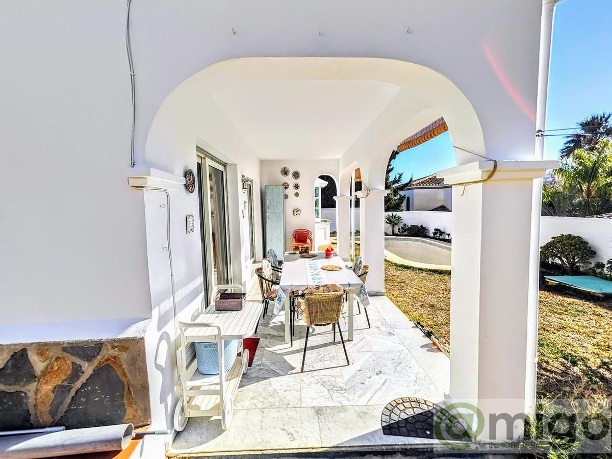 Venta de villa en Benalmadena Costa