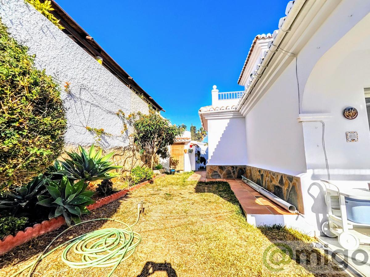 Venta de villa en Benalmadena Costa