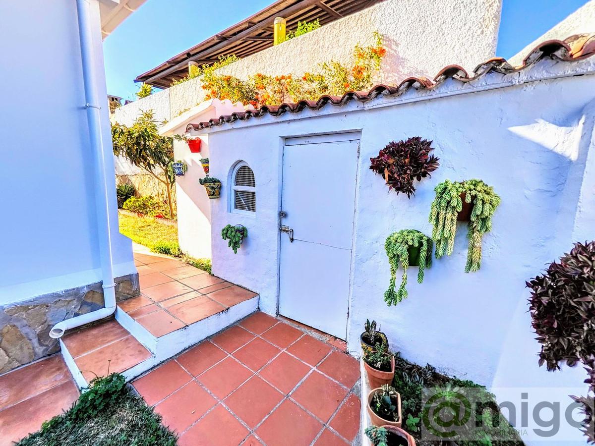 Venta de villa en Benalmadena Costa