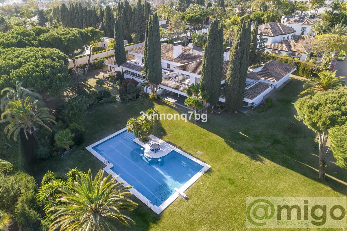 Venta de villa en Marbella