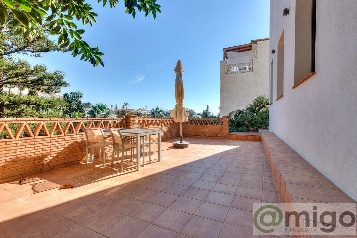 Venta de villa en Benalmadena