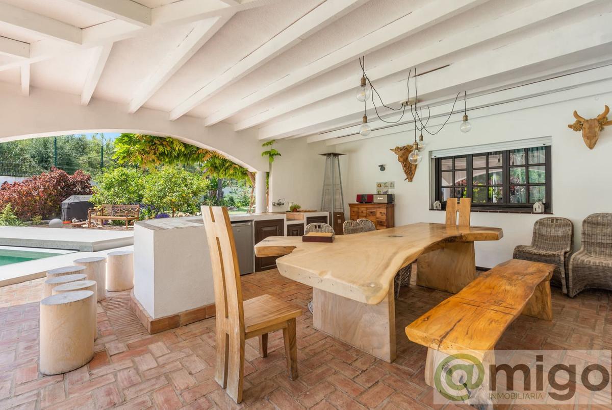 For sale of villa in Marbella