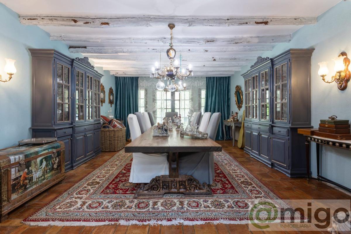 For sale of villa in Marbella