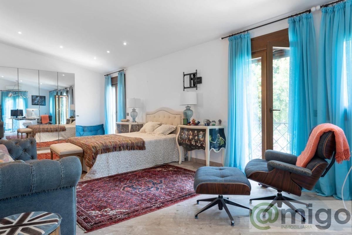 For sale of villa in Marbella