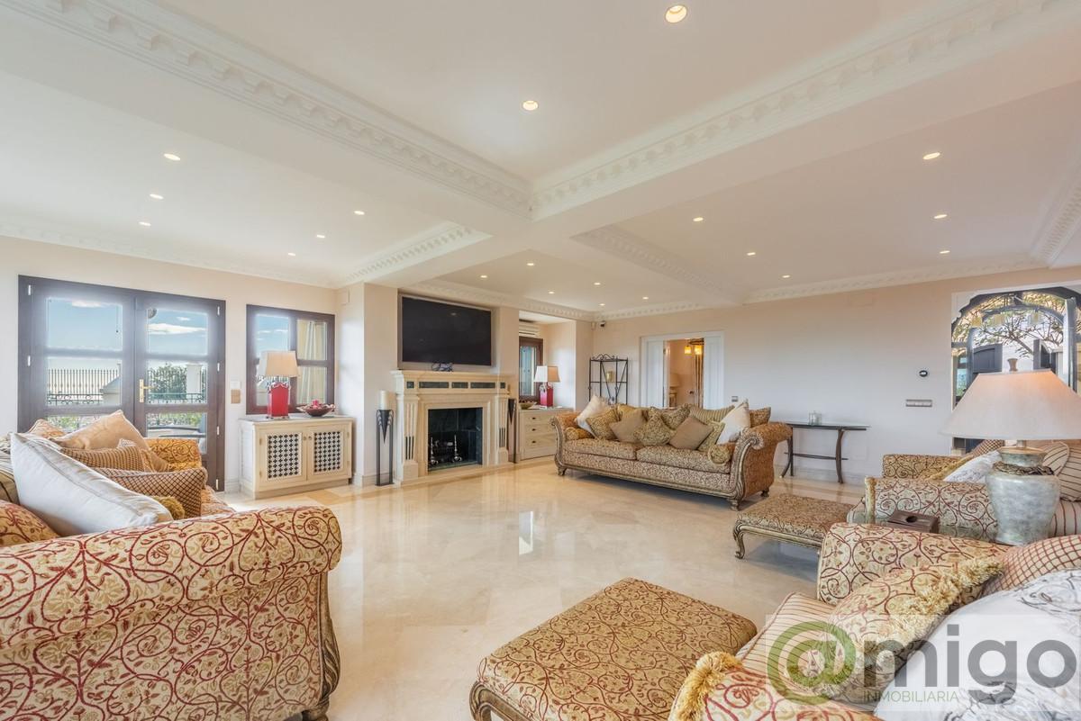 Venta de villa en Estepona