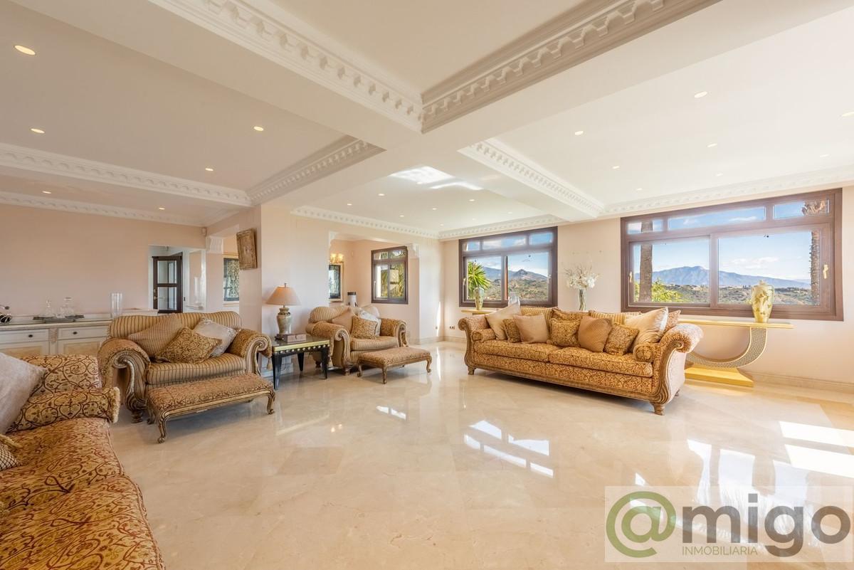 Venta de villa en Estepona