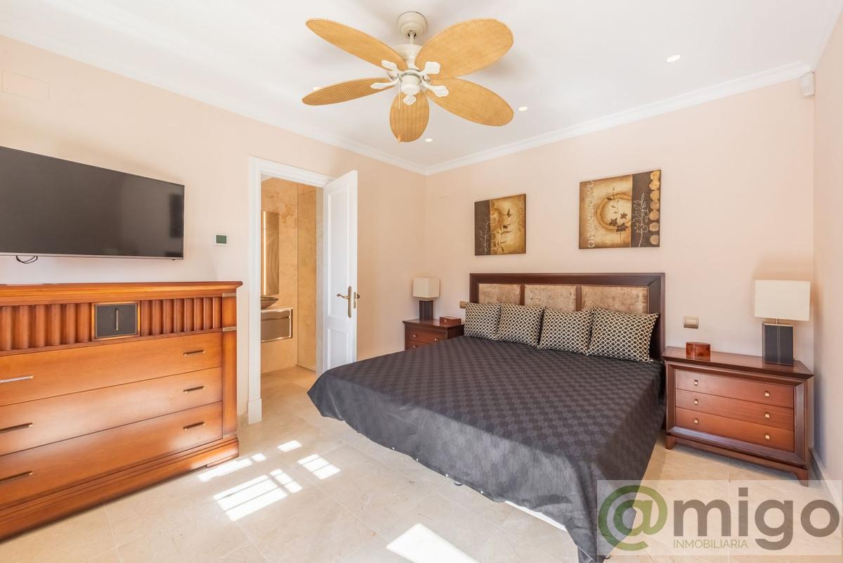 Venta de villa en Estepona