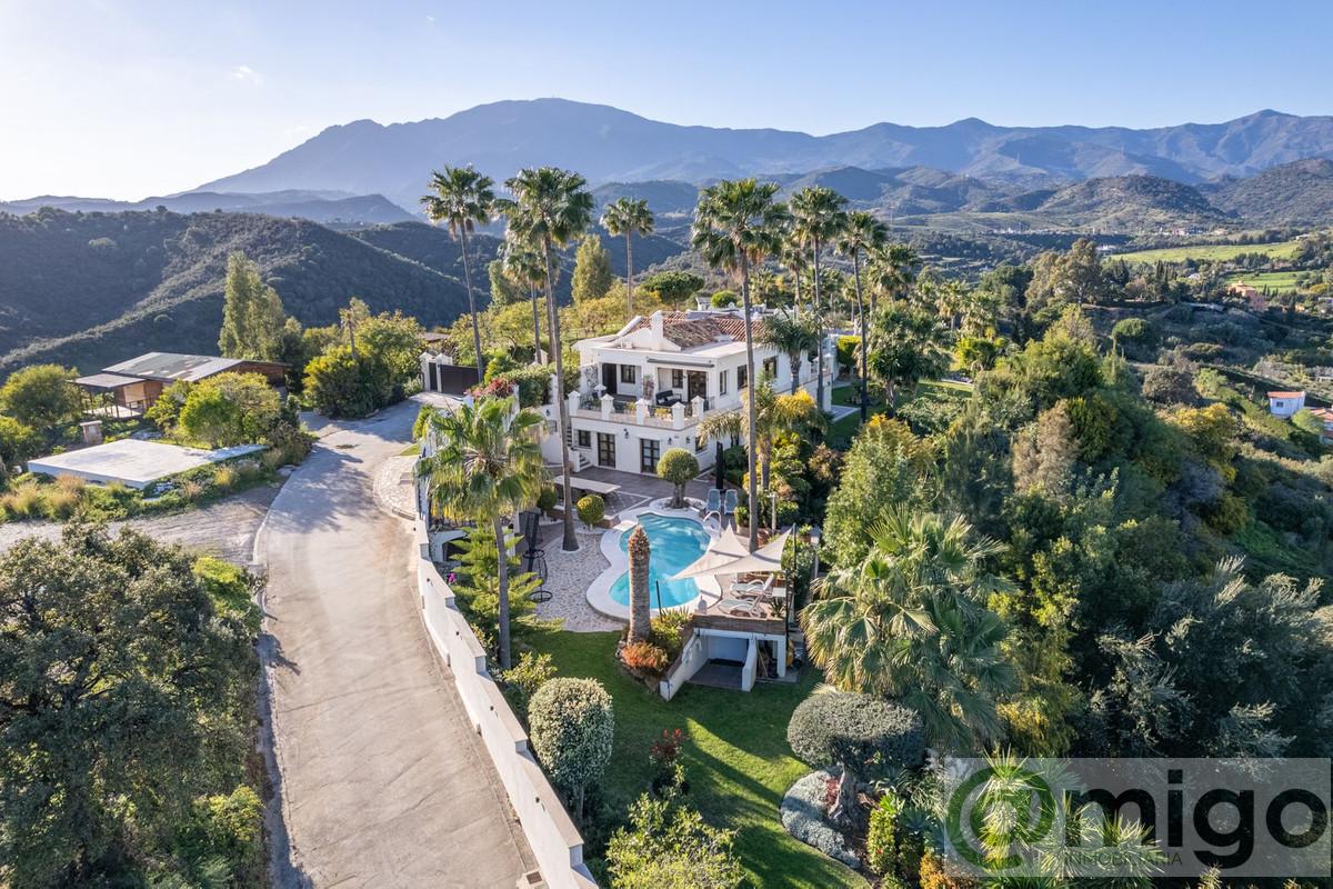 Venta de villa en Estepona