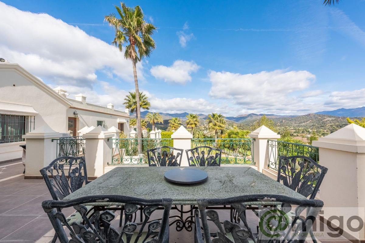 Venta de villa en Estepona