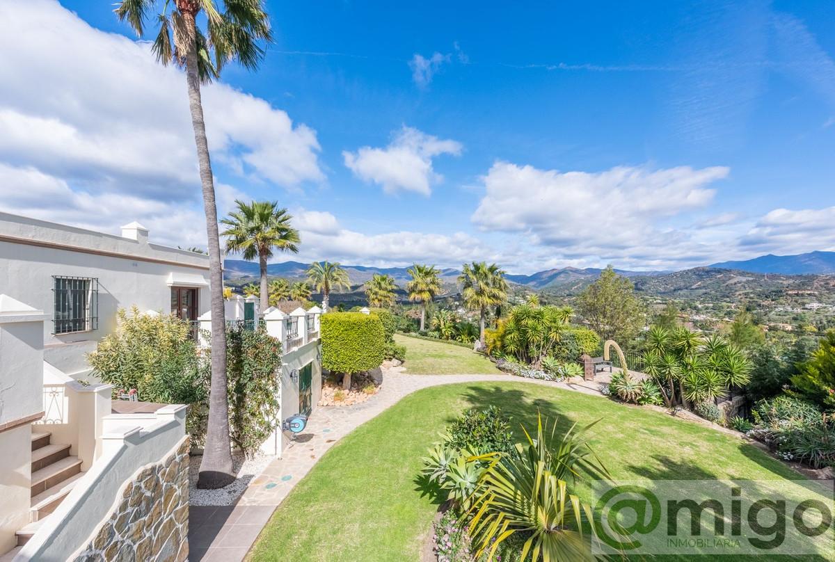 Venta de villa en Estepona