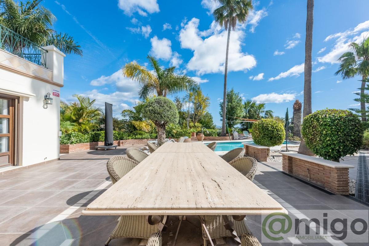 Venta de villa en Estepona