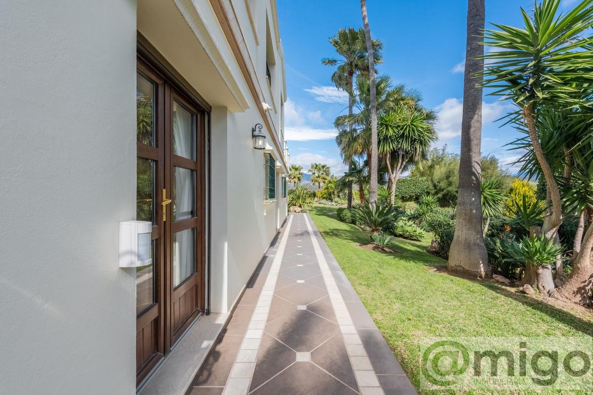 Venta de villa en Estepona