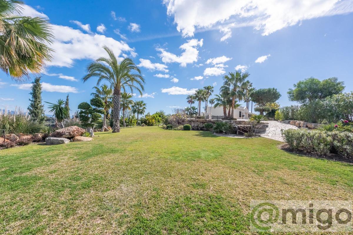 Venta de villa en Estepona
