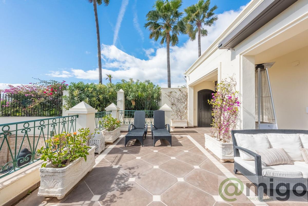 Venta de villa en Estepona