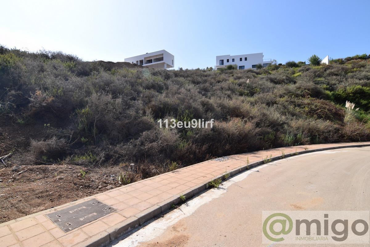 For sale of land in La Cala Golf