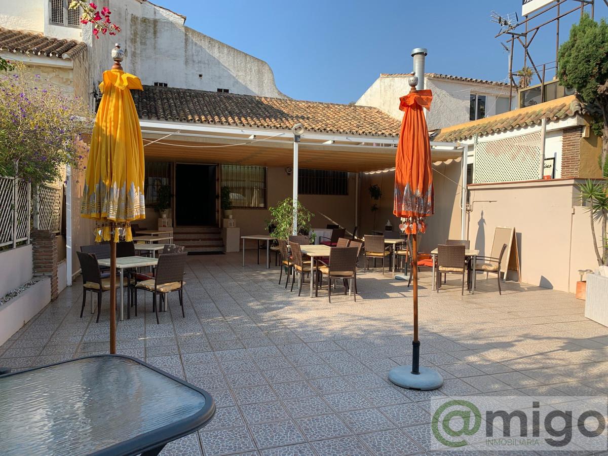 Venta de local en La Cala de Mijas