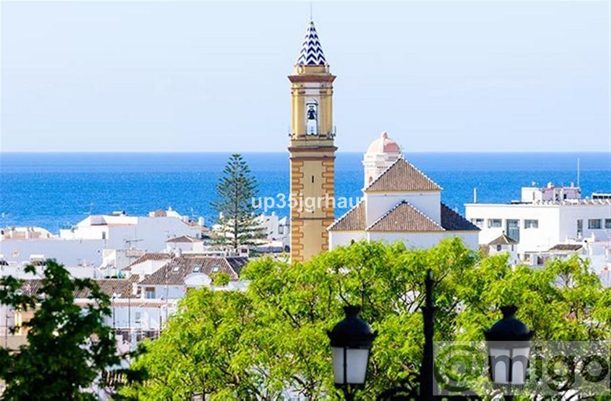 Venta de local en Estepona