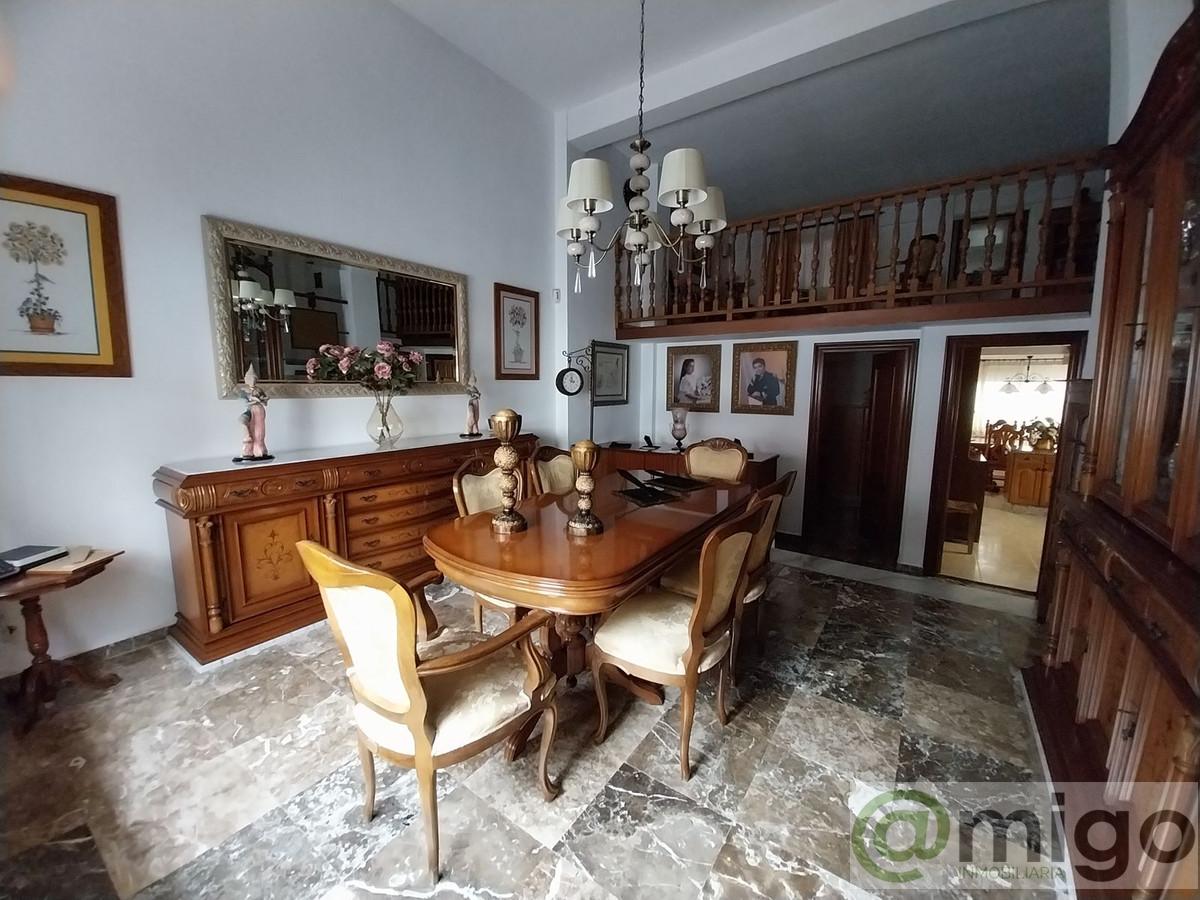Venta de villa en Estepona