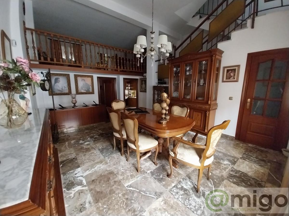 Venta de villa en Estepona