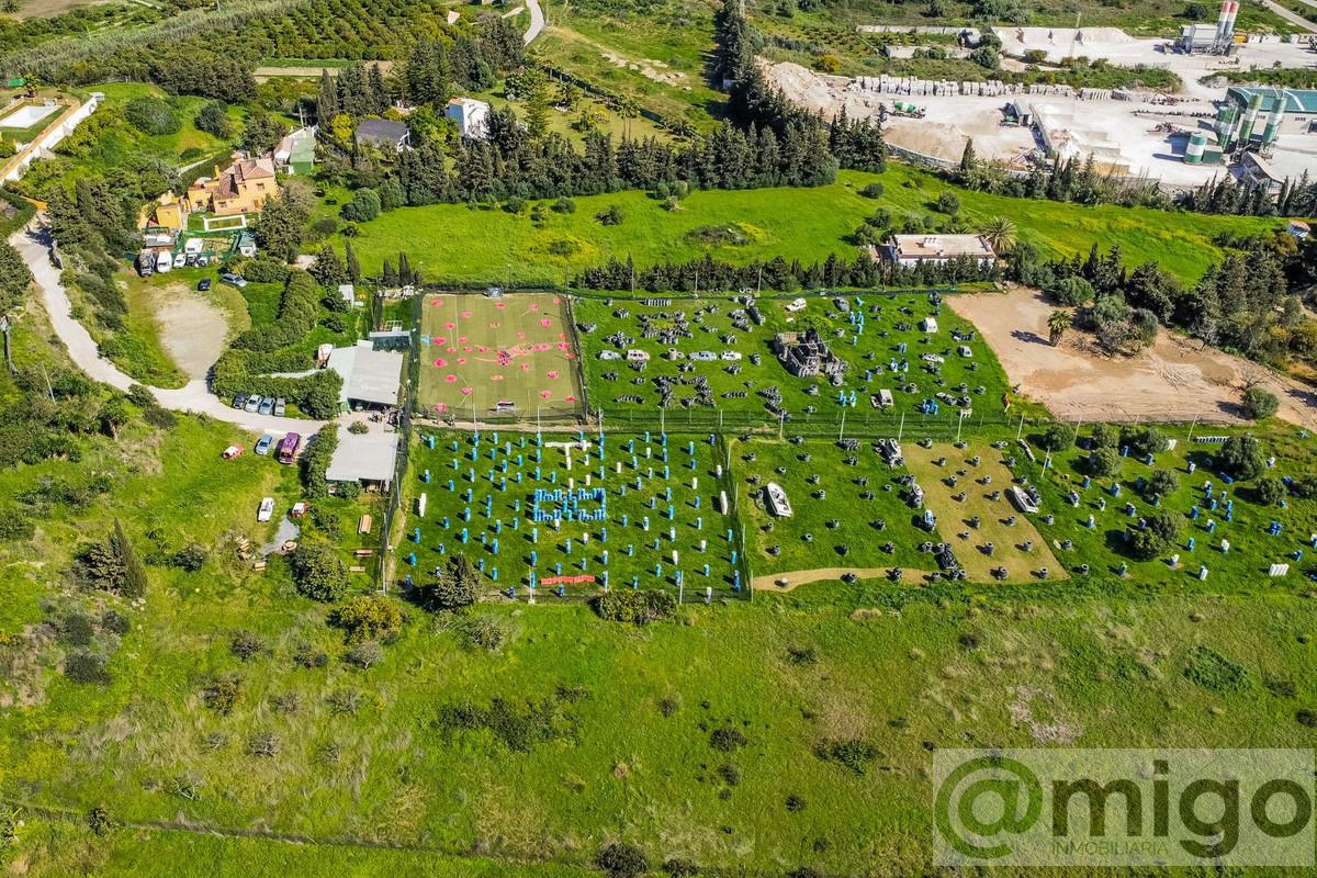 Venta de terreno en Estepona