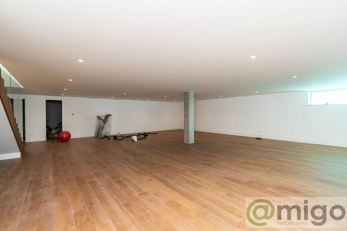 Venta de villa en Marbesa