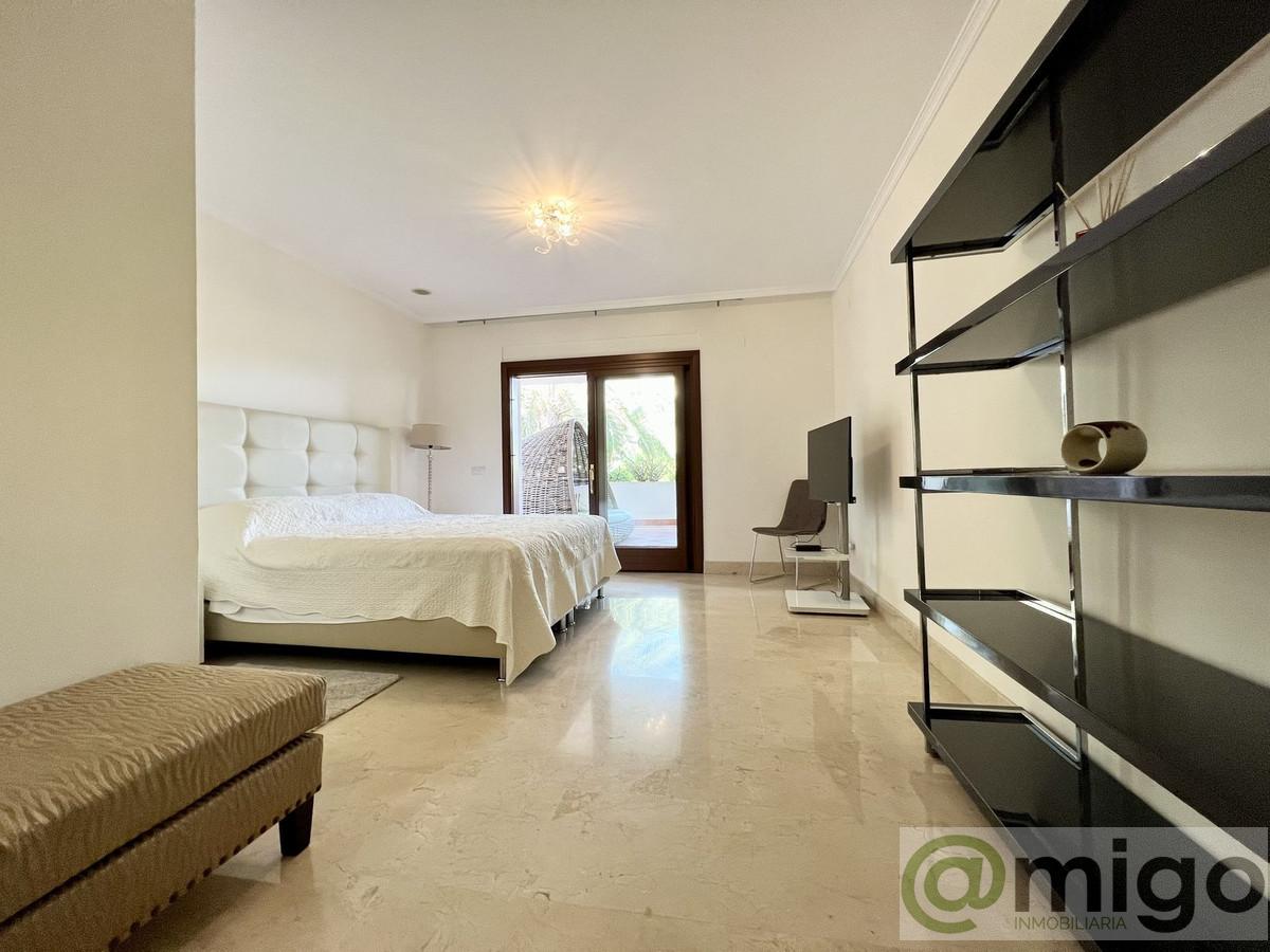 For sale of apartment in Marbella