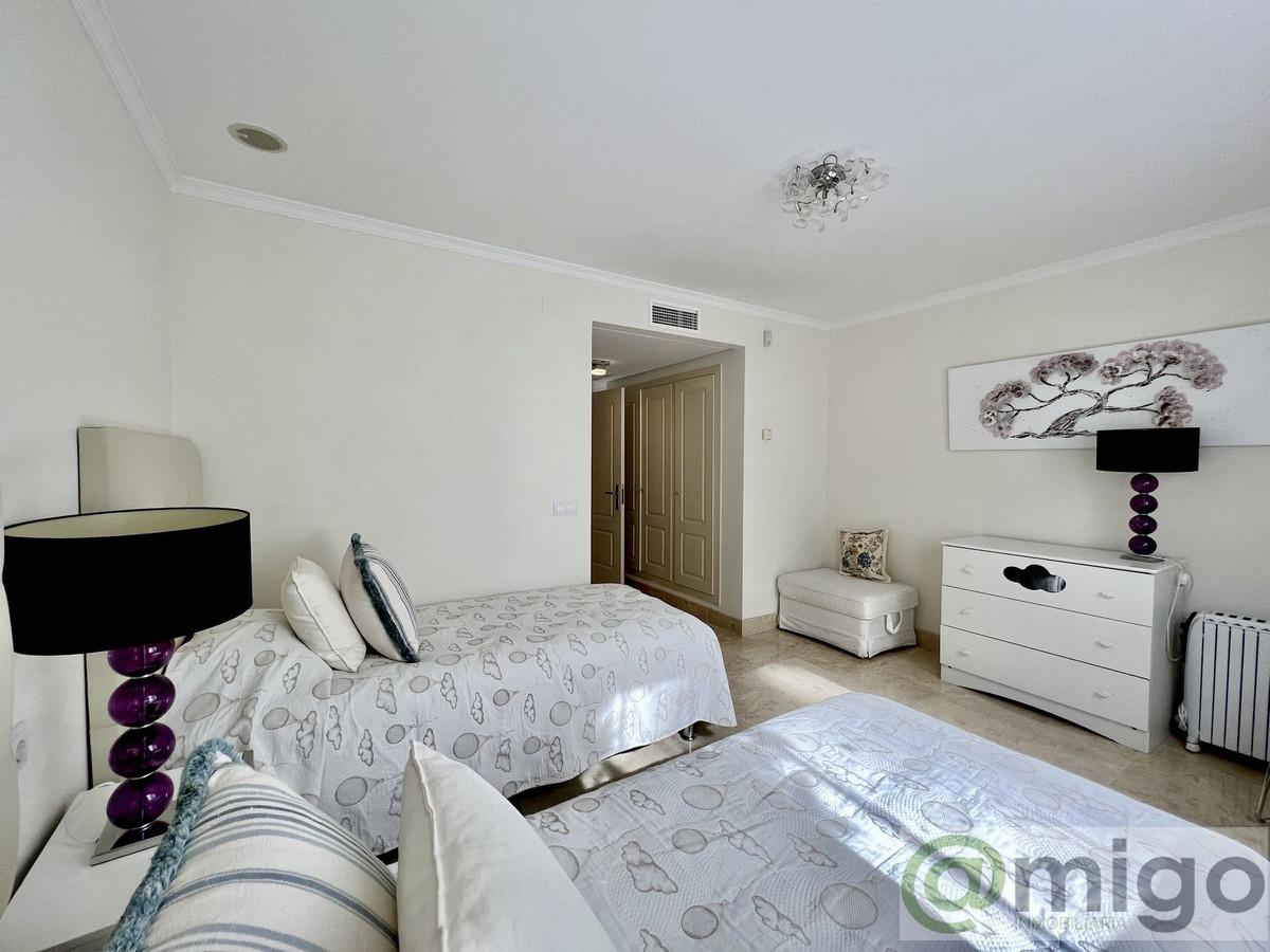 For sale of apartment in Marbella