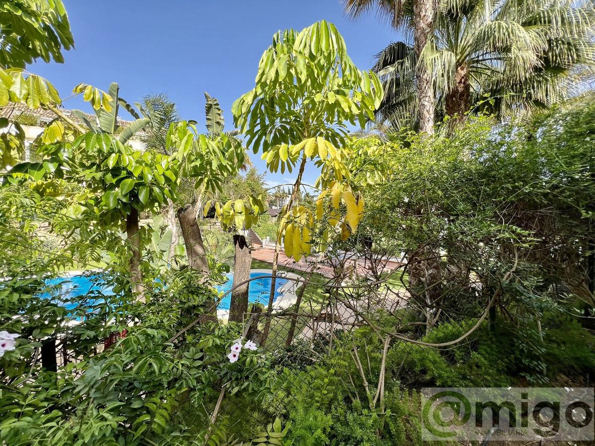 For sale of apartment in Marbella