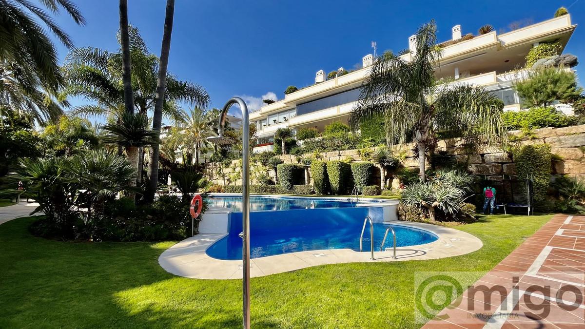 For sale of apartment in Marbella