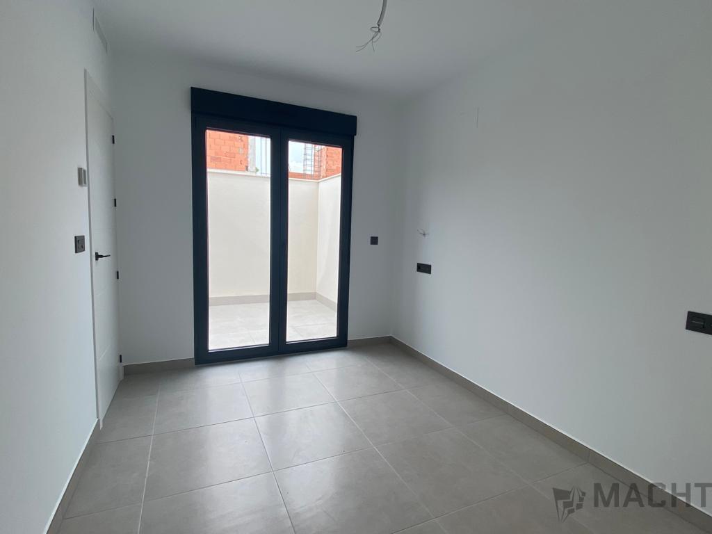 Venta de villa en Los Alcázares