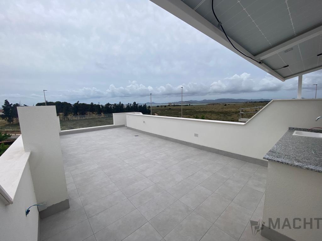 Venta de villa en Los Alcázares