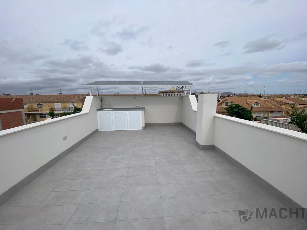 Venta de villa en Los Alcázares