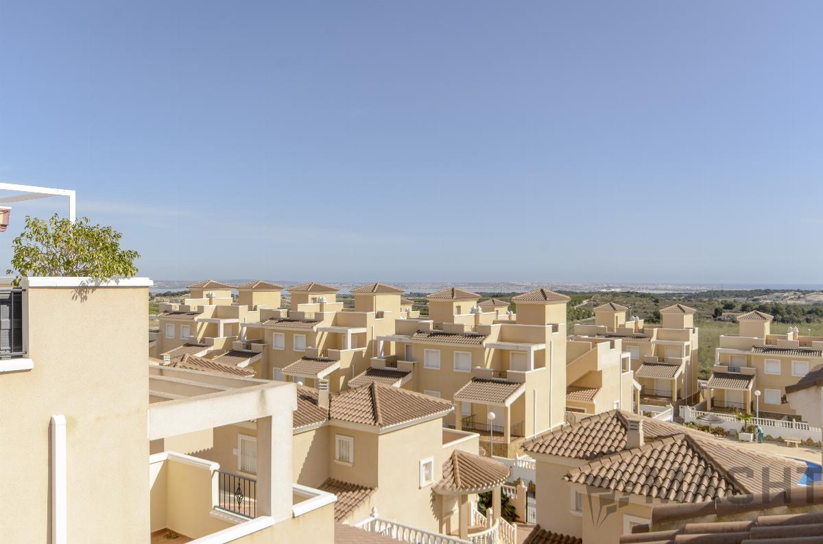 For sale of villa in San Miguel de Salinas