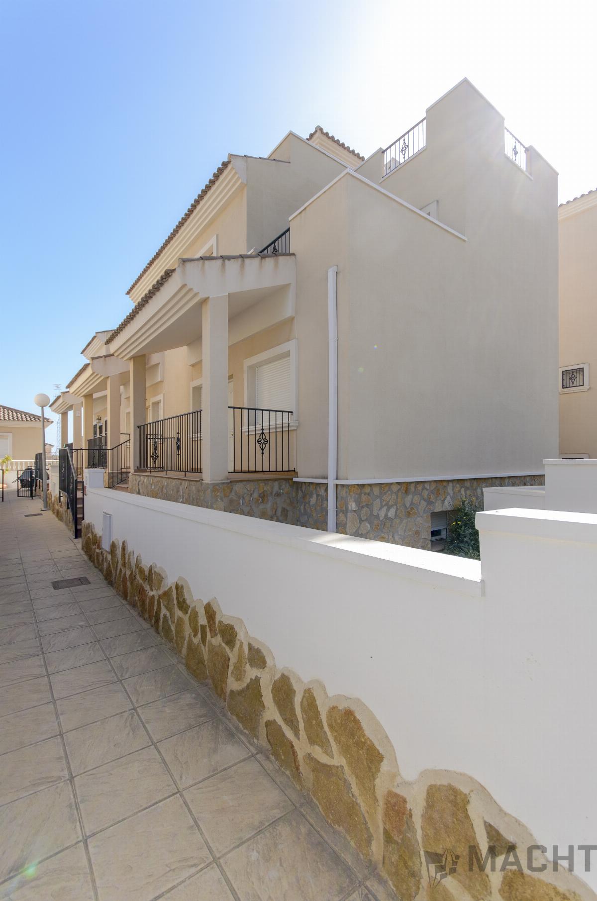 For sale of villa in San Miguel de Salinas