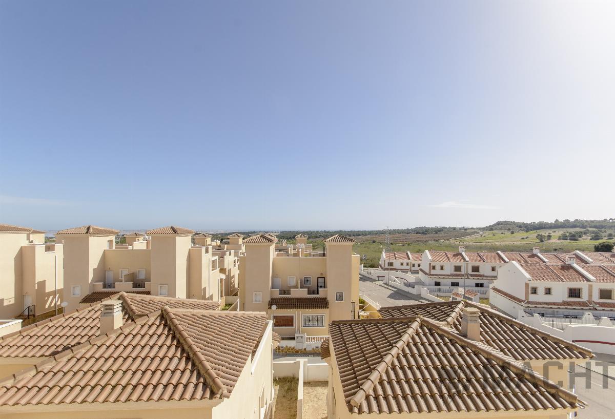 For sale of villa in San Miguel de Salinas