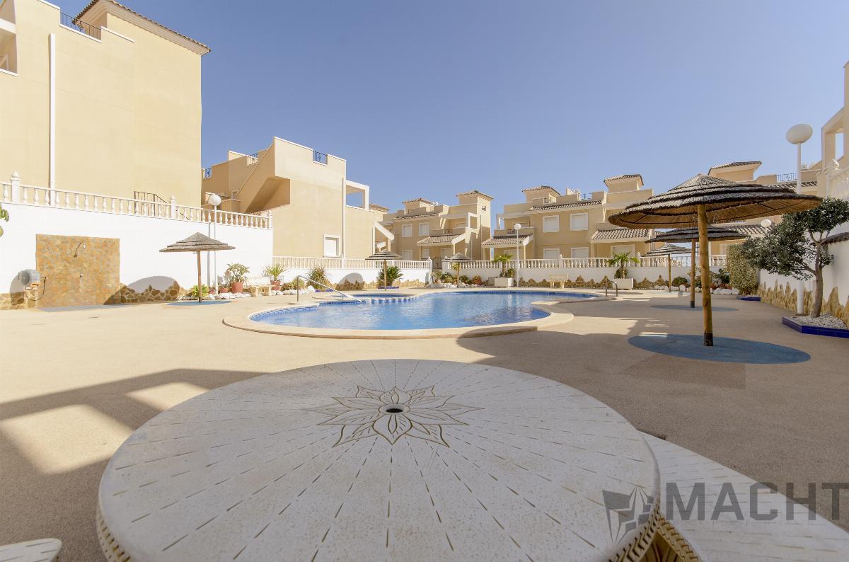 Venta de villa en San Miguel de Salinas