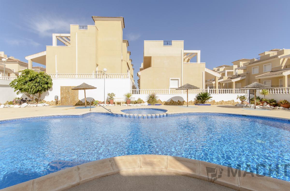 Venta de villa en San Miguel de Salinas