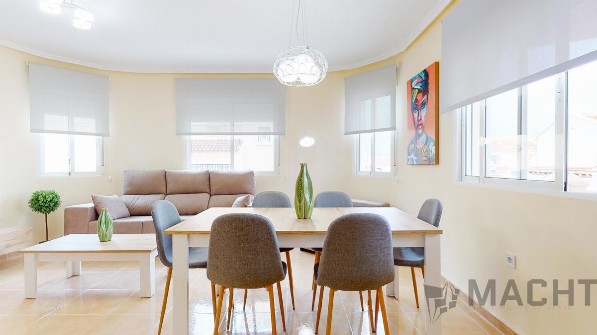 Venta de villa en San Miguel de Salinas