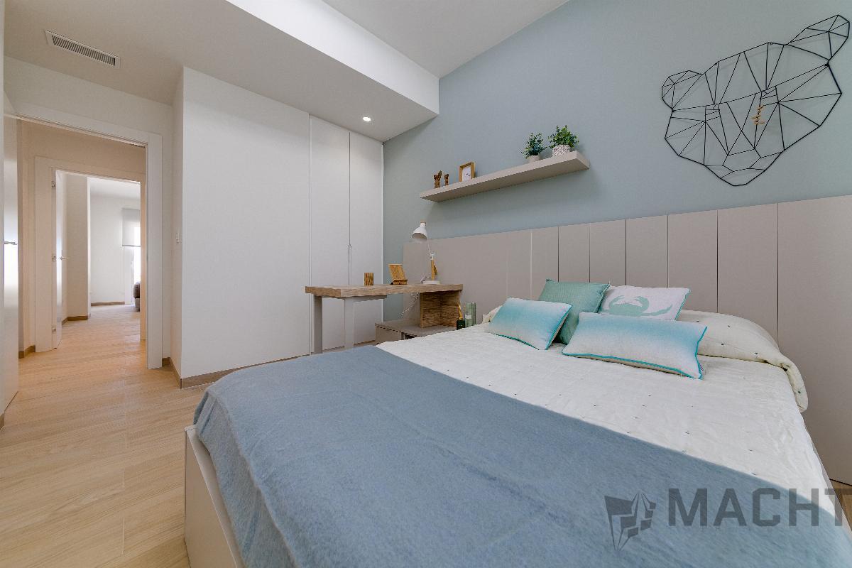 For sale of apartment in Guardamar del Segura