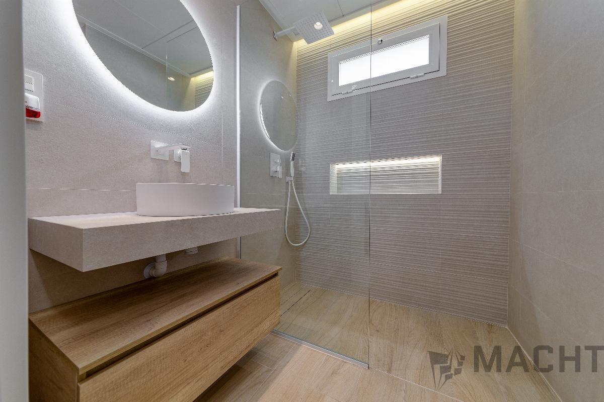For sale of apartment in Guardamar del Segura
