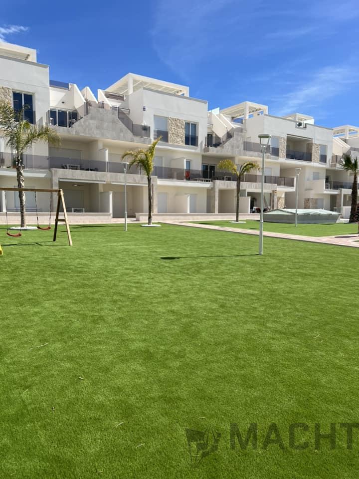 For sale of apartment in Guardamar del Segura