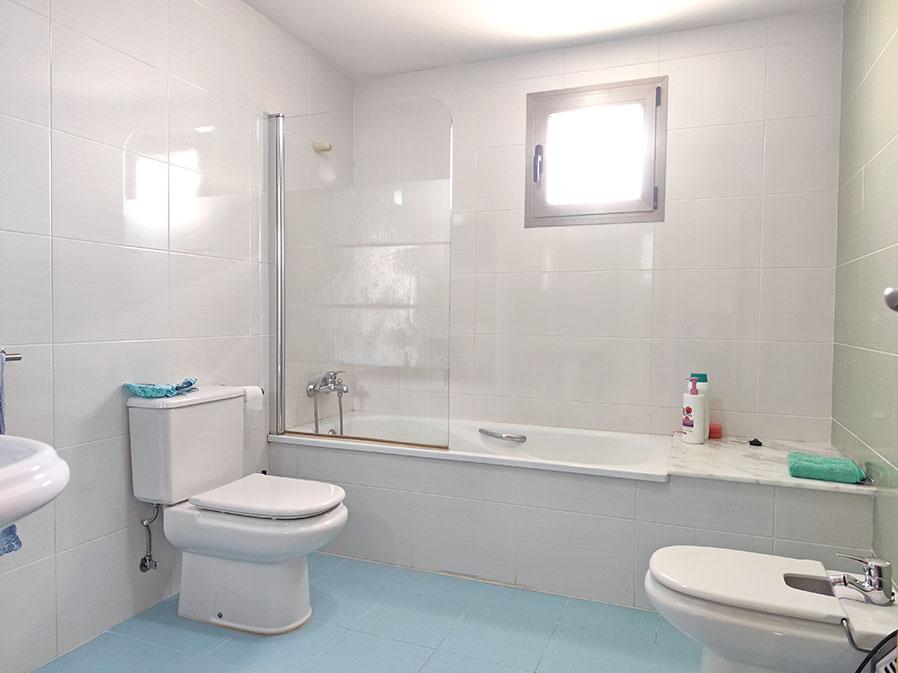 Venta de chalet en Monserrat