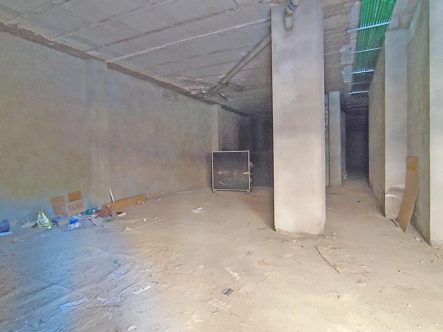 Venta de local en Torrent