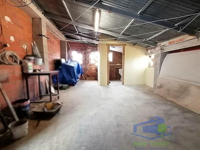 For sale of house in Monserrat
