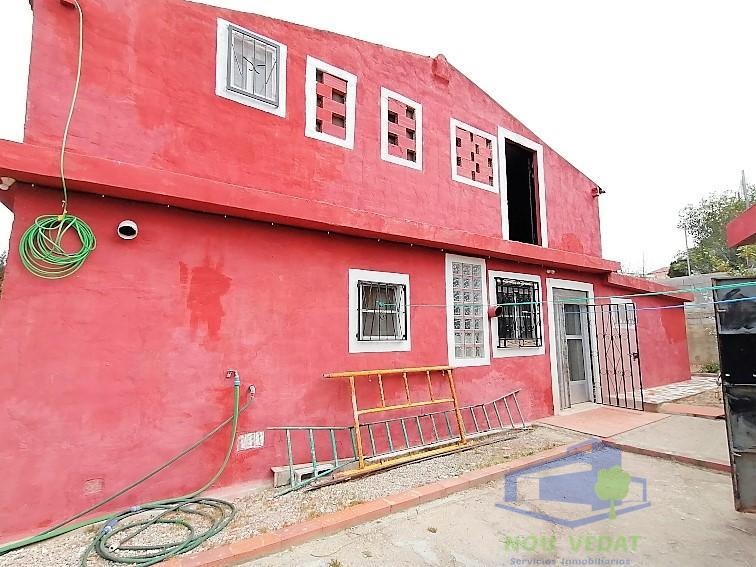 For sale of house in Monserrat