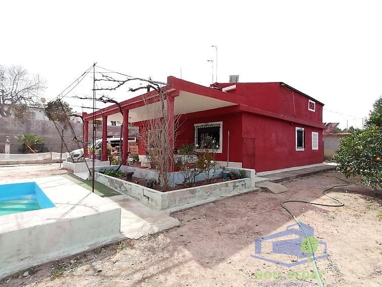 For sale of house in Monserrat